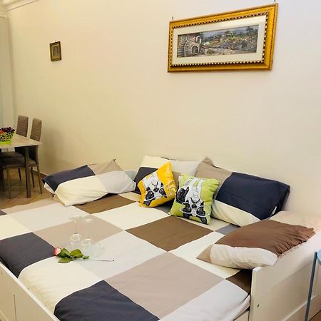 Angelina Suite Roma Exterior foto